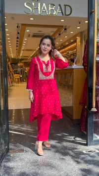 Mul Chanderi Co-ord Set with Badla & Sequin Work