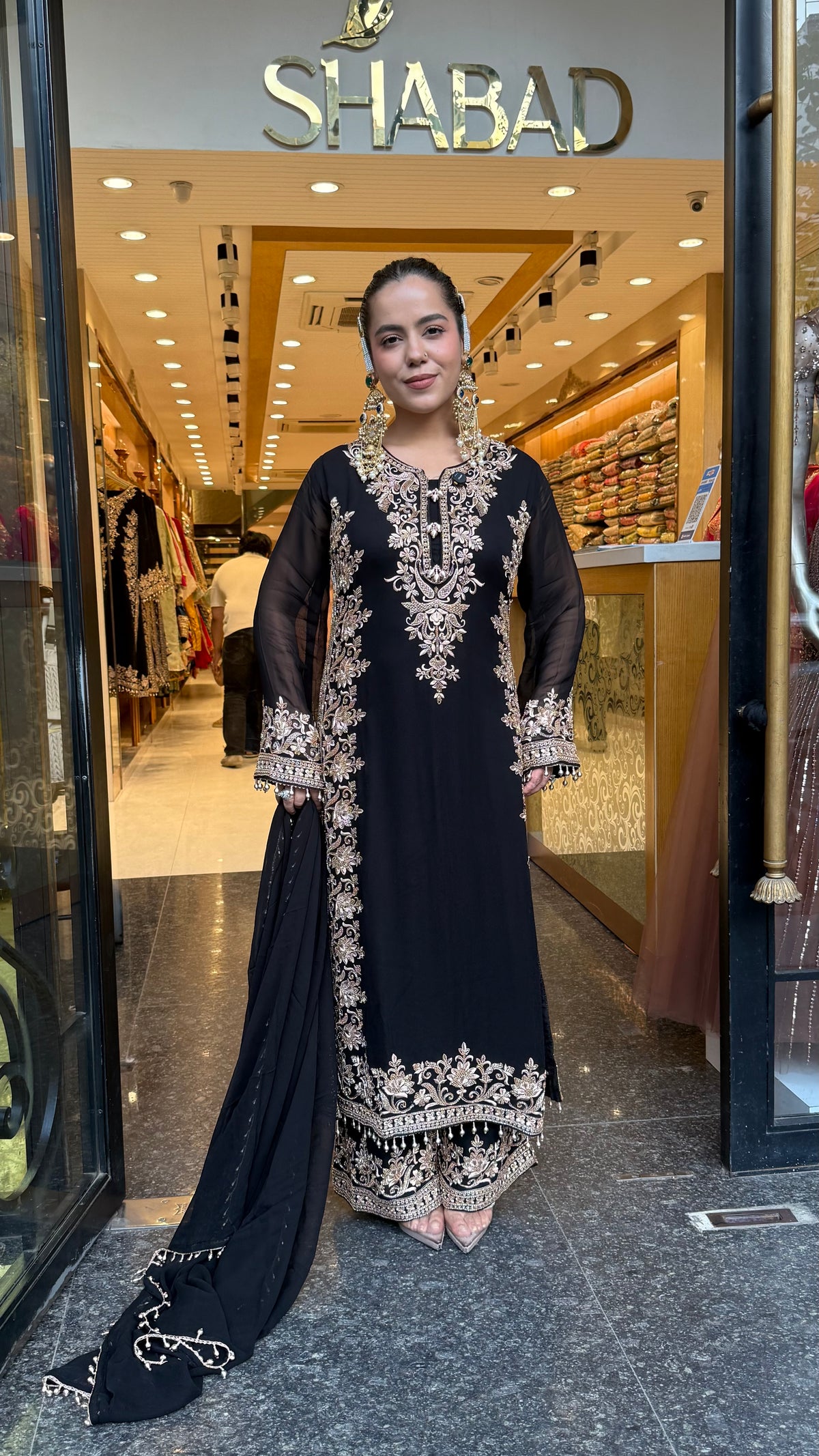 Elegant Georgette Thread Embroidered & Beaded Suit Set ( 46 size sides will be plain customisation available if handwork needed )