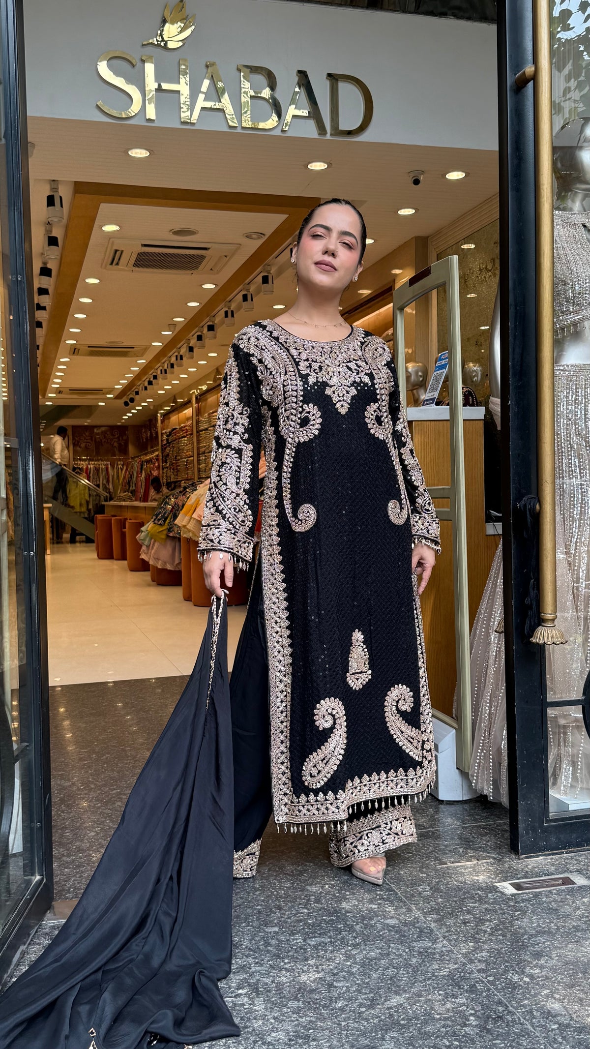 Georgette fabric Suit Set with Sequin Shirt &  Beads Handwork ( 3xl size sides will be plain handwork can be customised )