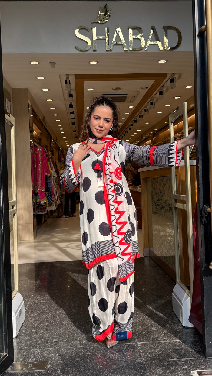 Budget friendly 
Muslin fabric polka dot print
Farshi salwar