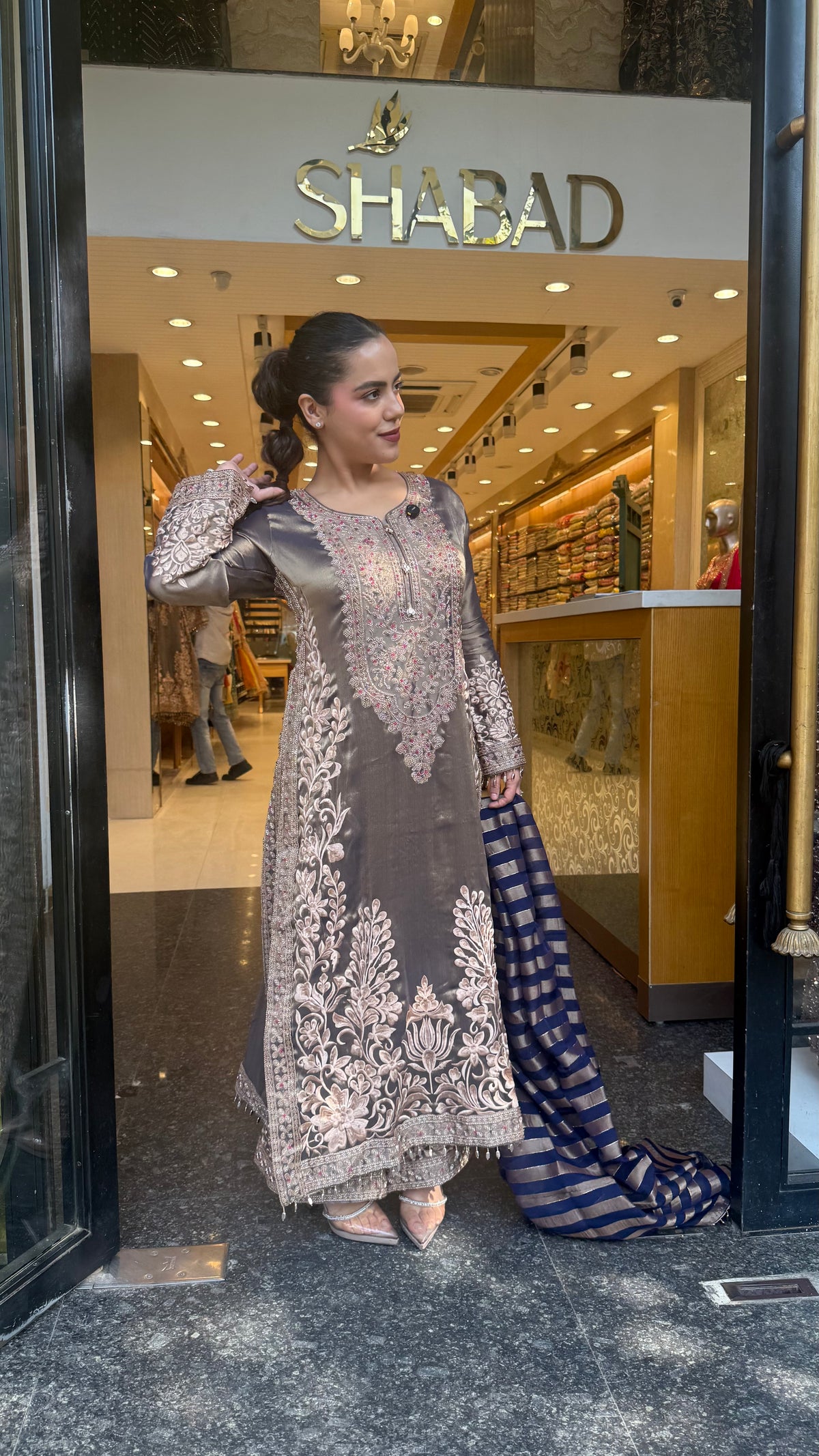Designer Shimmer Tissue Suit Set with Thread Embroidery Beads & Multicolour Stone Work ( 46 size sides will be plain customisation available if handwork needed )