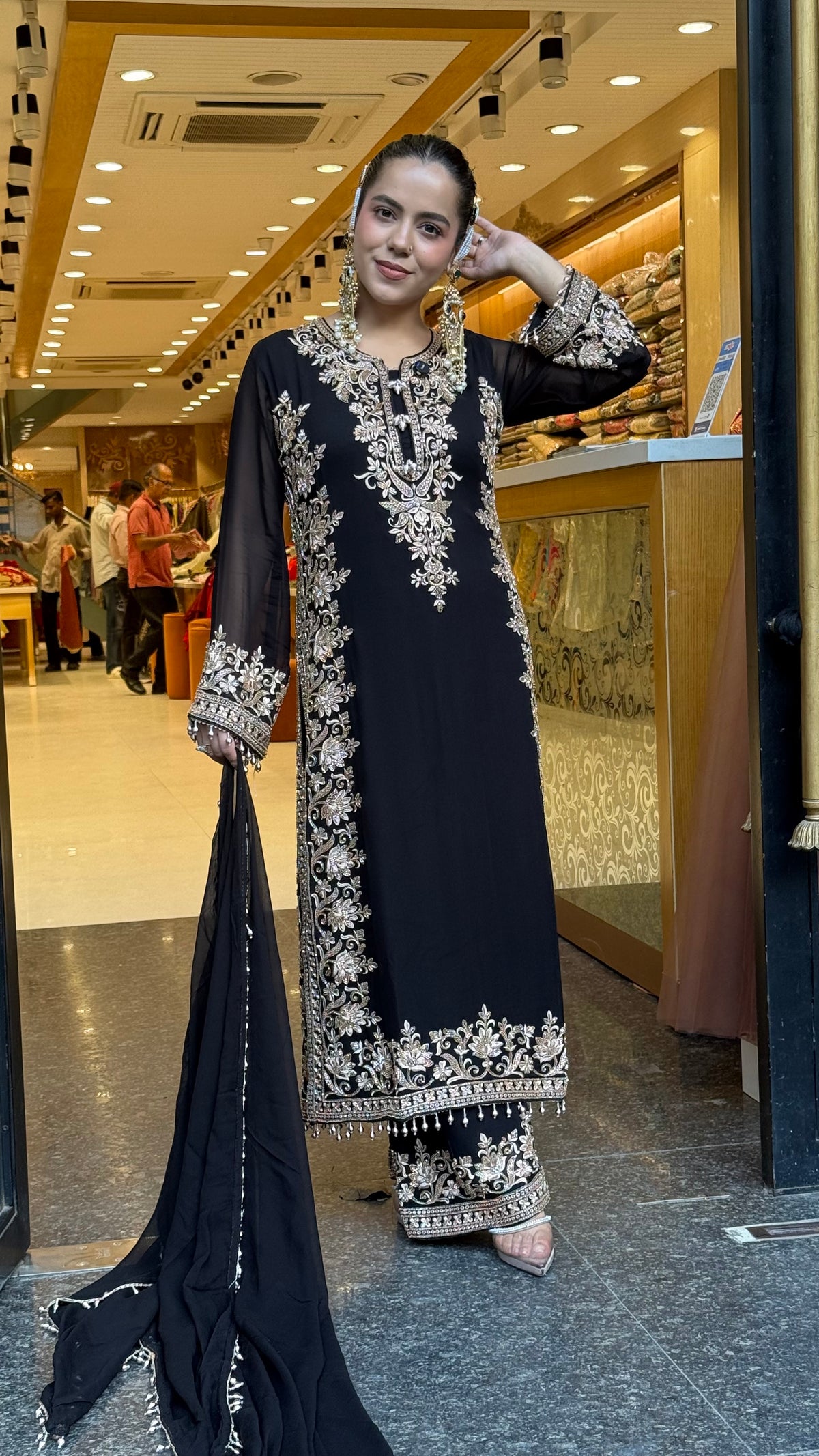 Elegant Georgette Thread Embroidered & Beaded Suit Set ( 46 size sides will be plain customisation available if handwork needed )