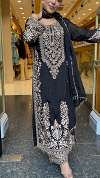 Chinon Embroidered Suit Set with Beads & Thread Work