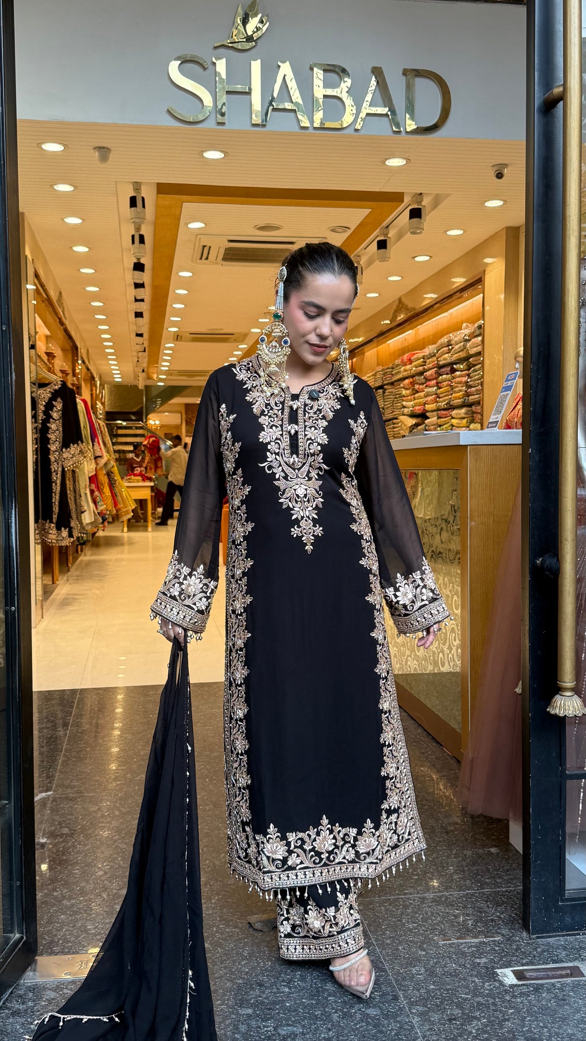 Elegant Georgette Thread Embroidered & Beaded Suit Set ( 46 size sides will be plain customisation available if handwork needed )