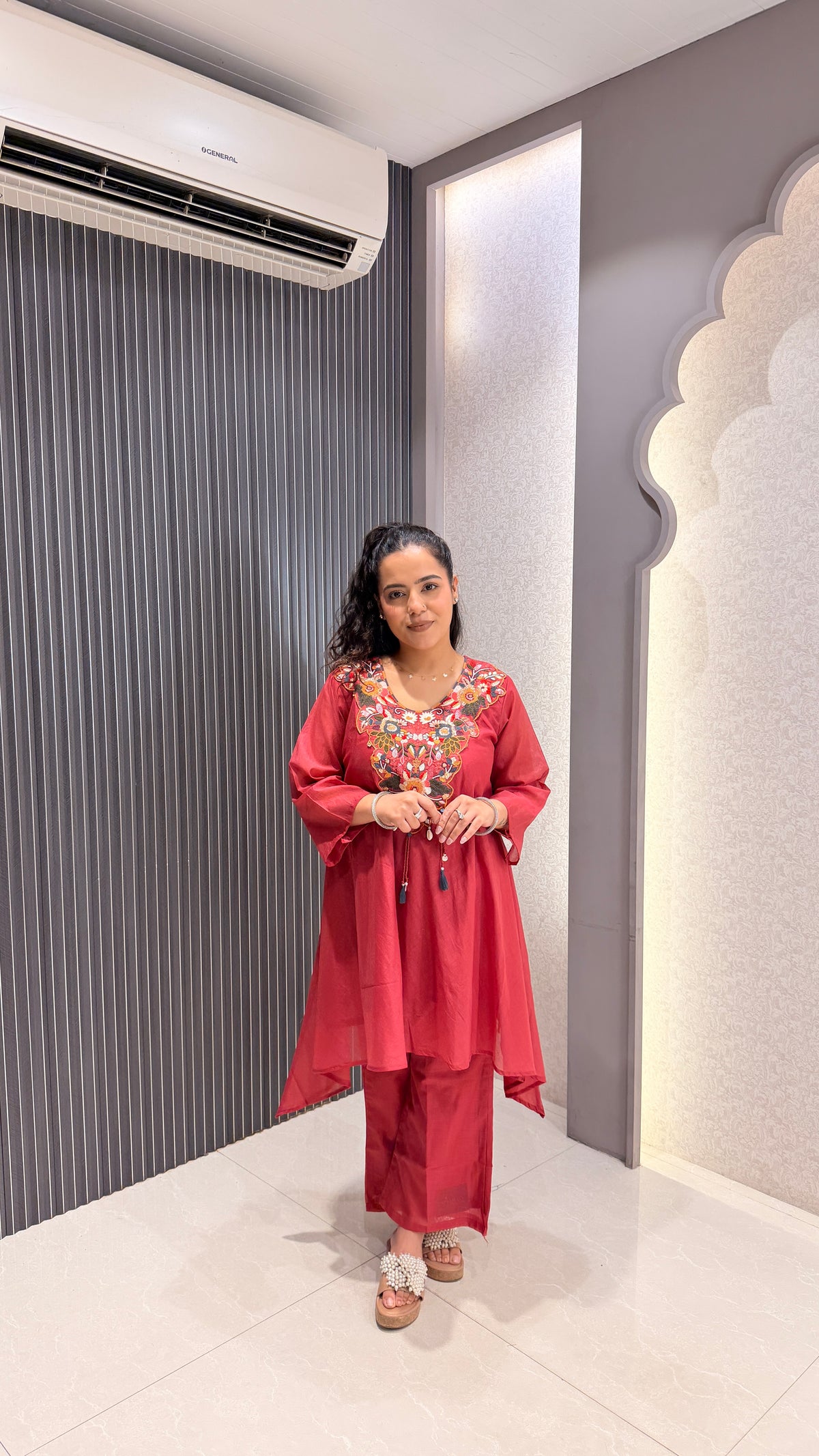Mul Chanderi Co-ord Set with Thread Embroidered Neckline | Elegant Ethnic Wear