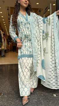 Budget-Friendly Printed Cotton Suit with Farshi Salwar