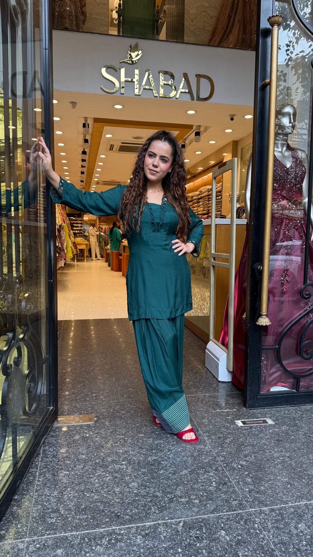 Rayon Cotton Farshi Salwar Co-ord Set with Lace Work Neckline & Sleeves | Women’s Ethnic Wear