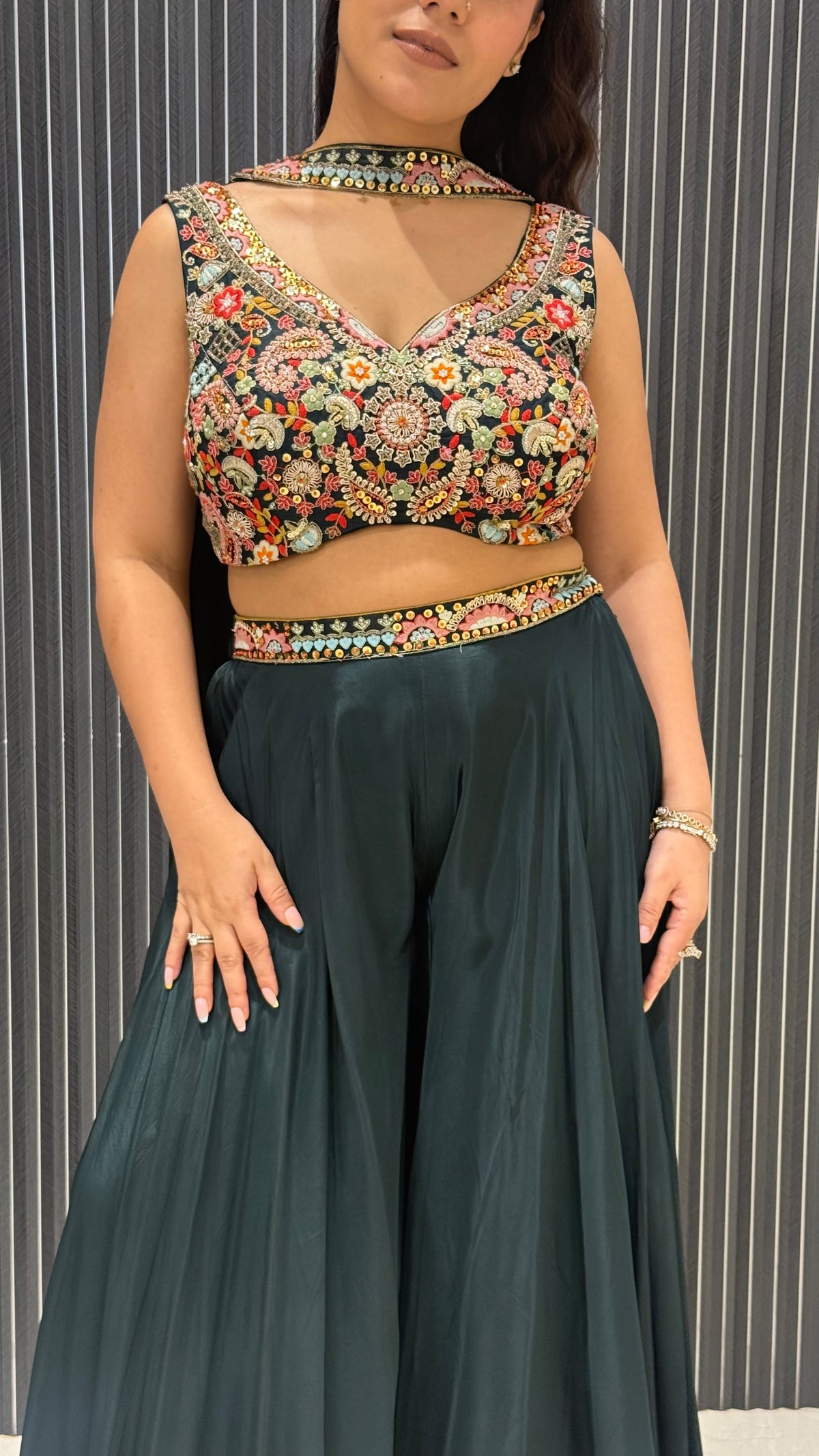 Thread Embroidery Indo-Western Set