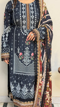 Pakistani muslin fabric  Suit with thread embroidery and Digital print dupatta | Budget-Friendly Ethnic Wear |