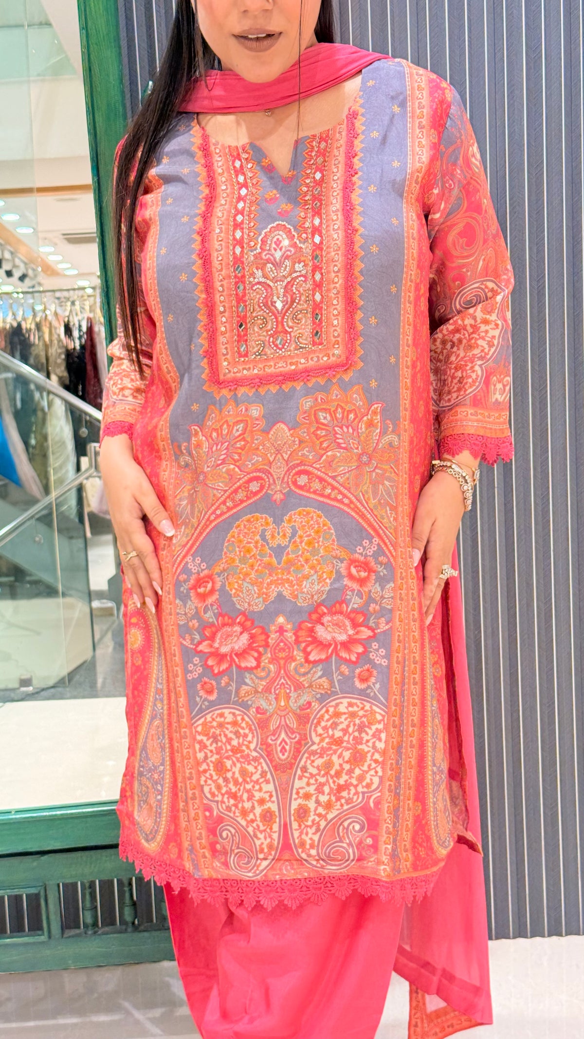 Printed Muslin Suit with Mirror Work