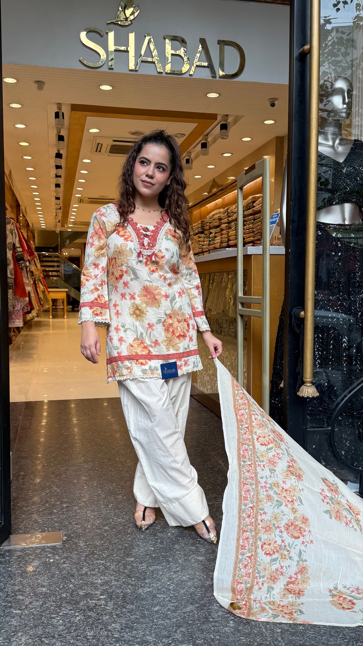 Budget-Friendly Printed Cotton Suit Set with Farshi Salwar & Mirror Lace Neckline | Up to Size 46 (Copy)