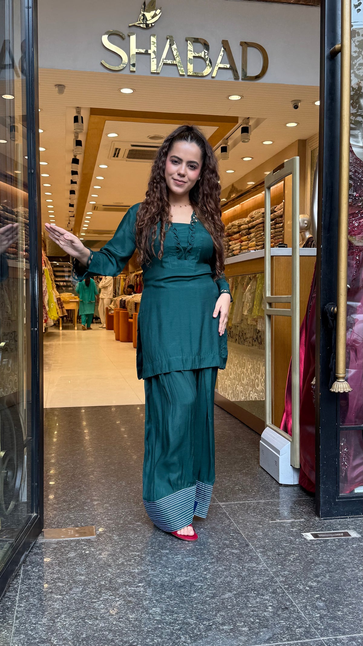 Rayon Cotton Farshi Salwar Co-ord Set with Lace Work Neckline & Sleeves | Women’s Ethnic Wear