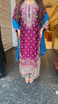 Long Pakistani Suit Set in Satin Silk with Beads Handwork (Copy)
