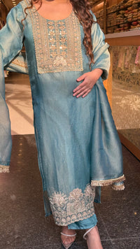 Budget-Friendly Shimmer Tissue Embroidered Suit Set with Thread & Jarkan Work