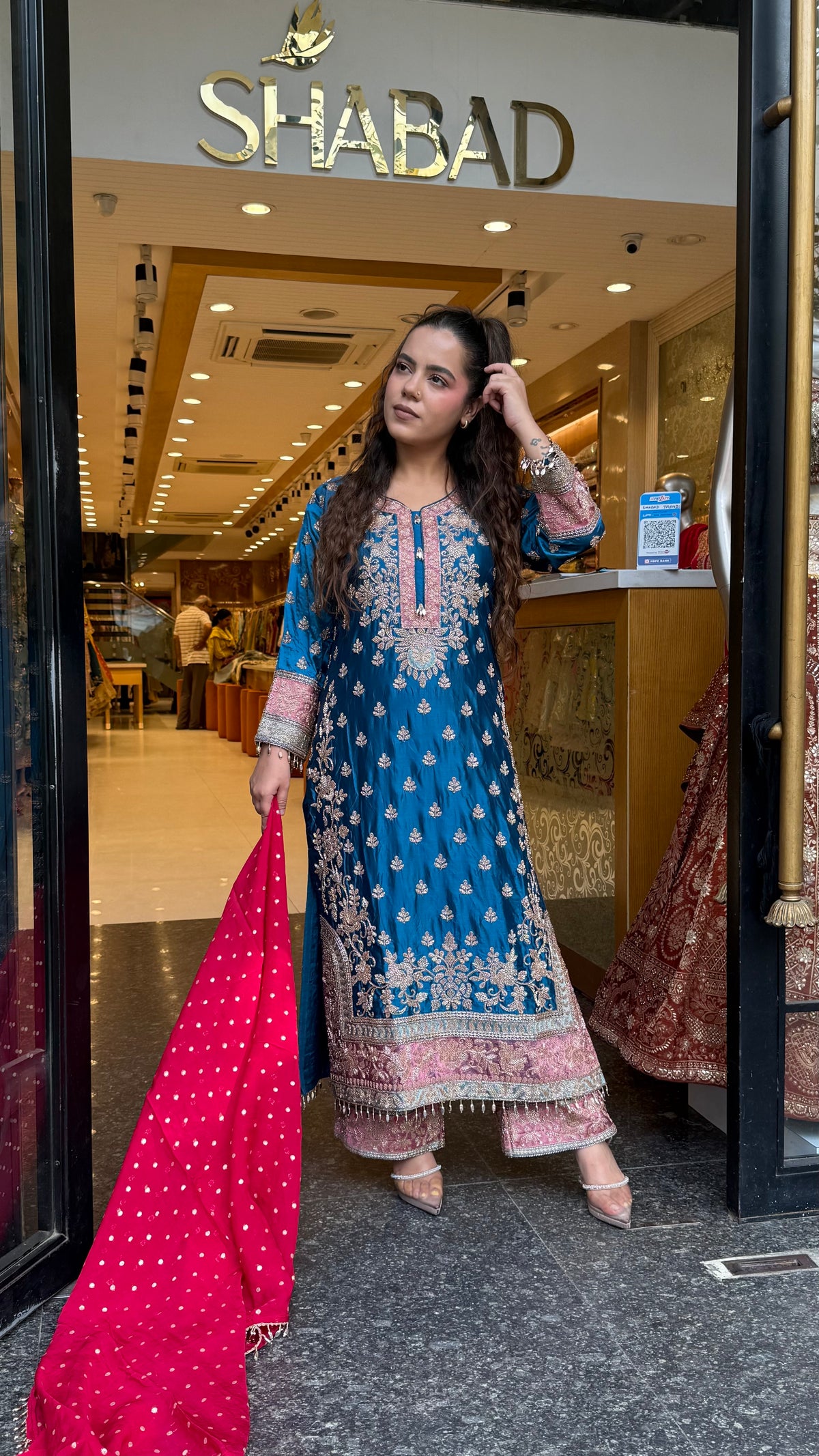 Long Pakistani Suit Set in Satin Silk with Beads Handwork