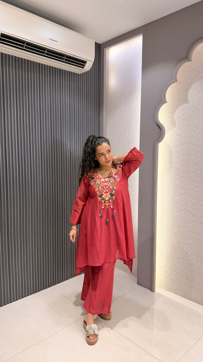 Mul Chanderi Co-ord Set with Thread Embroidered Neckline | Elegant Ethnic Wear