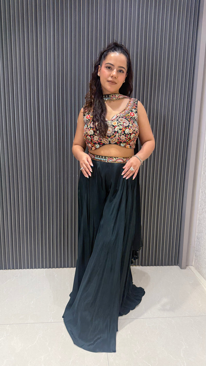Thread Embroidery Indo-Western Set
