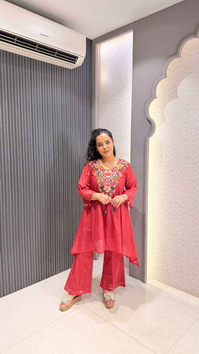 Mul Chanderi Co-ord Set with Thread Embroidered Neckline | Elegant Ethnic Wear