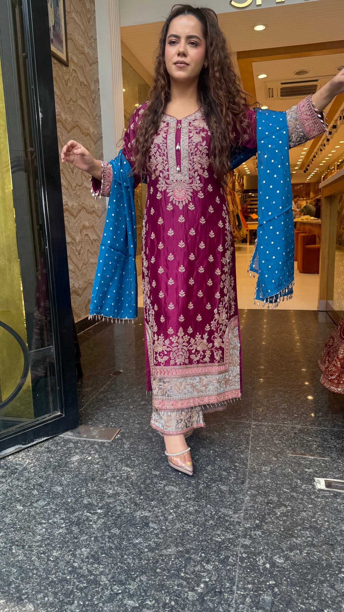 Long Pakistani Suit Set in Satin Silk with Beads Handwork (Copy)