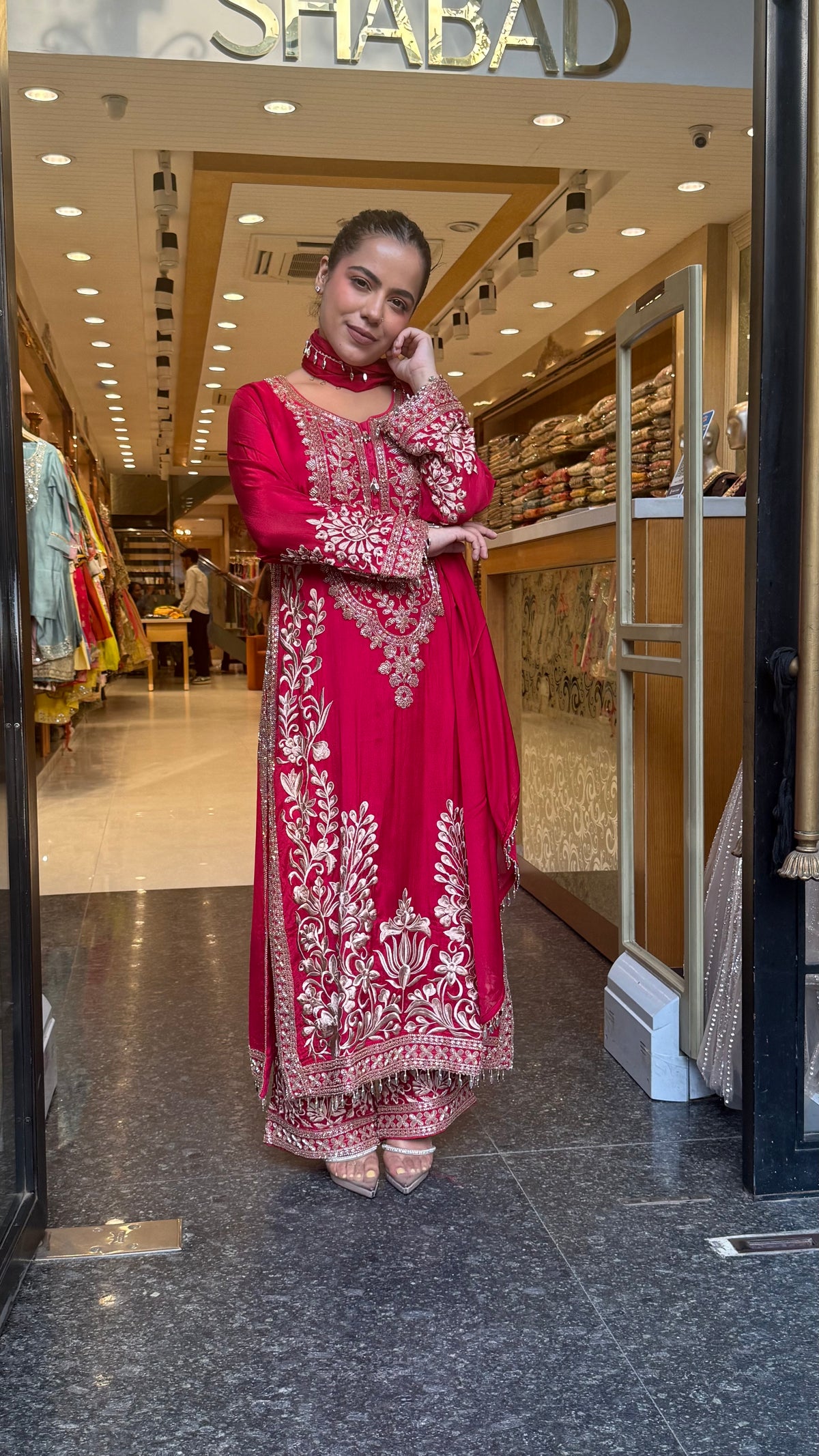 Chinon Embroidered Suit Set with Beads & Thread Work