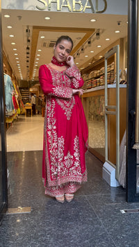 Chinon Embroidered Suit Set with Beads & Thread Work