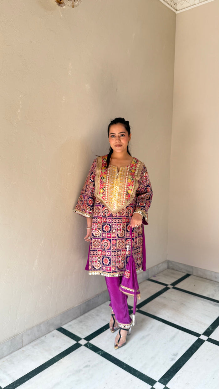 Position Print Co-ord Set with Intricate Dori Work