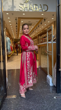 Chinon Embroidered Suit Set with Beads & Thread Work