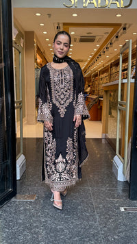 Chinon Embroidered Suit Set with Beads & Thread Work