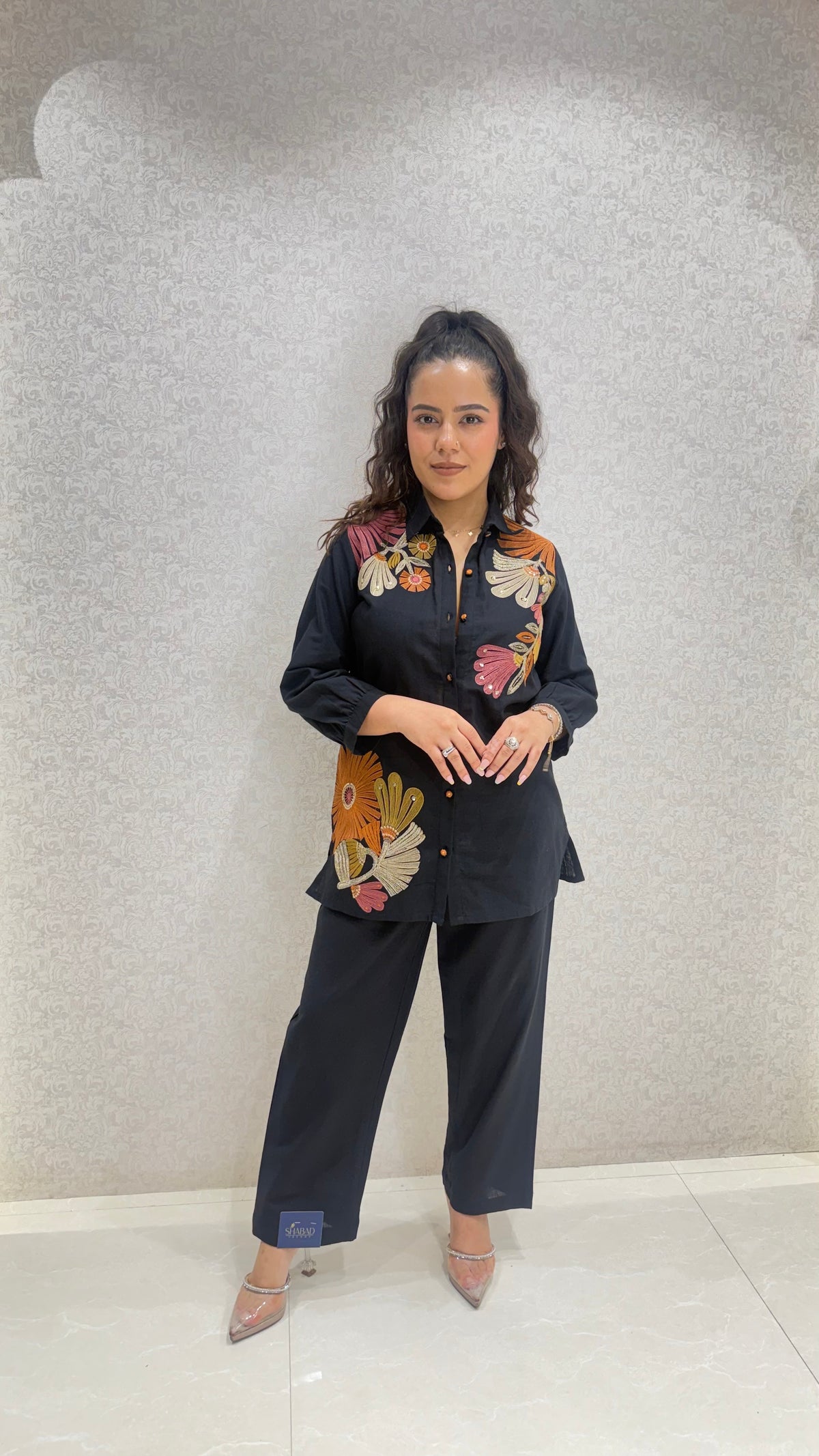 Linen Thread Embroidery Co-ord Set