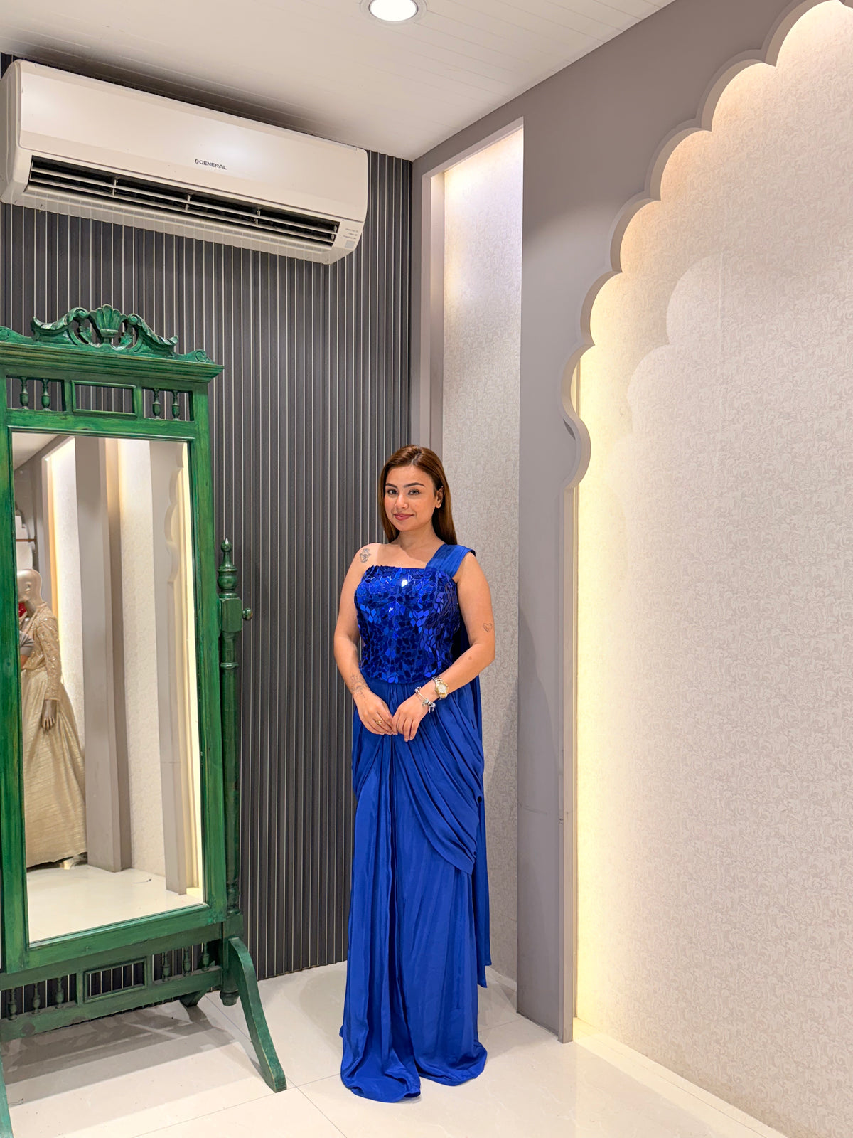 Mirror Work Drape Set with Crepe Bottom