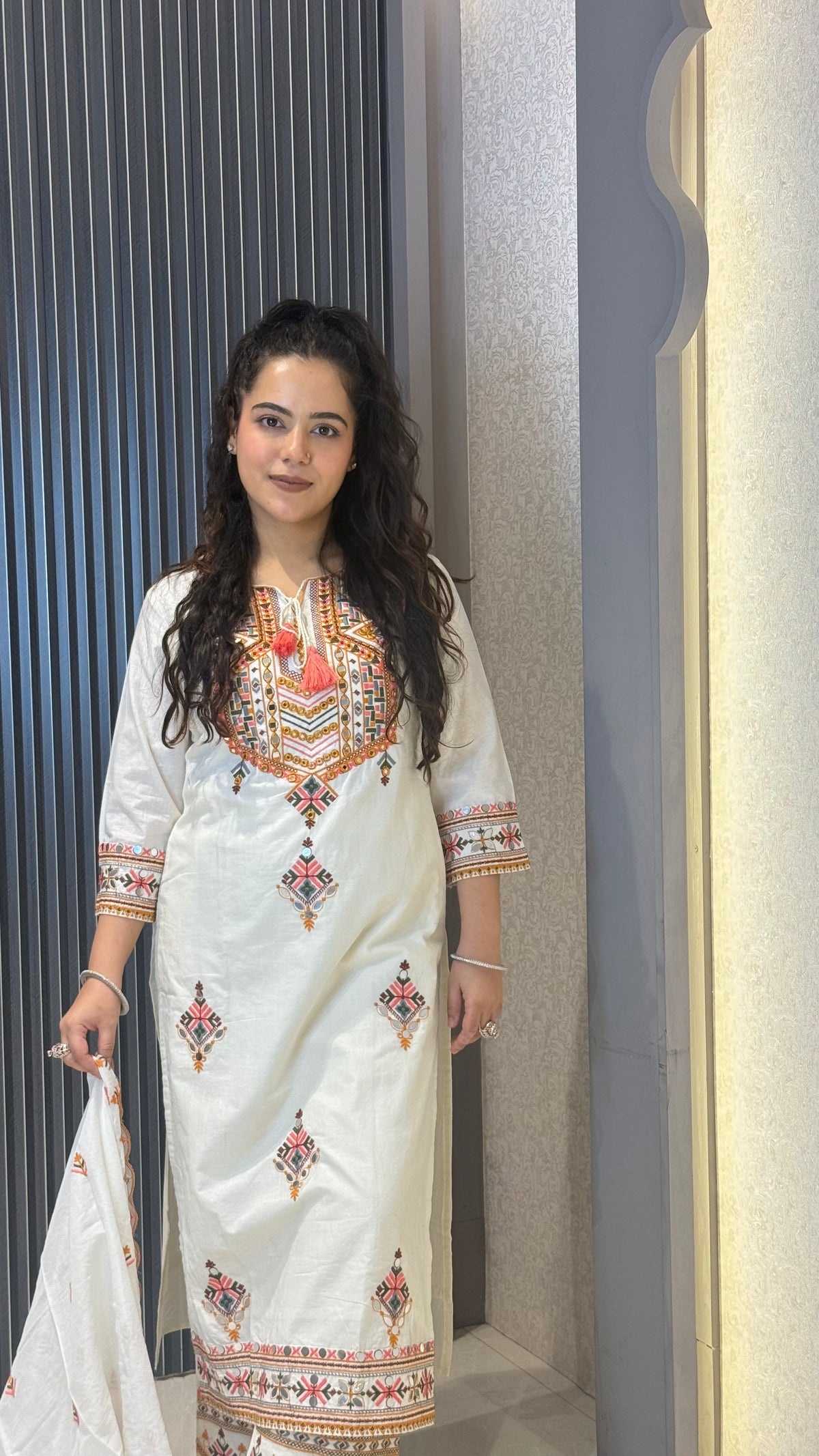 Budget-Friendly Mirror Work Suit Set with Thread Embroidery