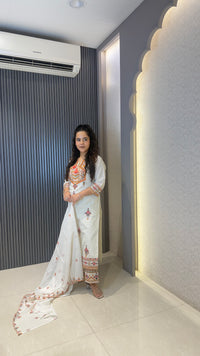 Budget-Friendly Mirror Work Suit Set with Thread Embroidery