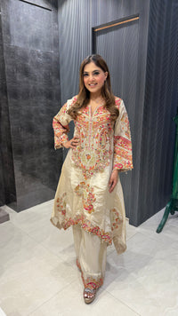 Kashmiri Embroidered Coord Set – Timeless Elegance in Two-Piece