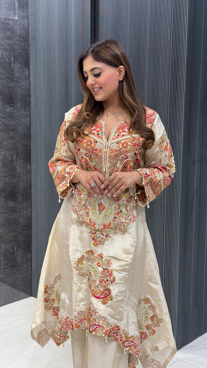 Kashmiri Embroidered Coord Set – Timeless Elegance in Two-Piece