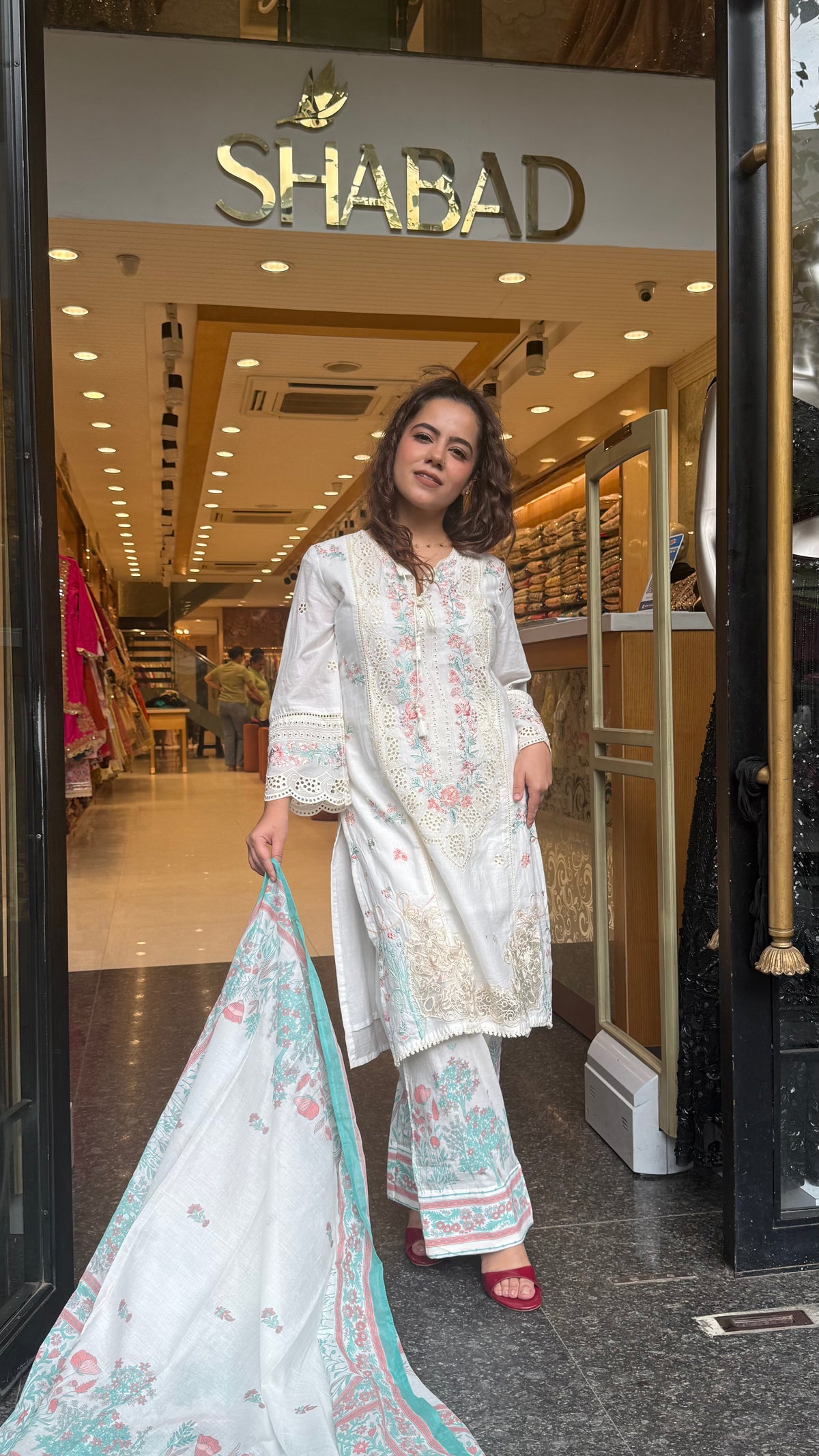 Women's Cotton Pakistani Suit with Cutwork & Thread Embroidery