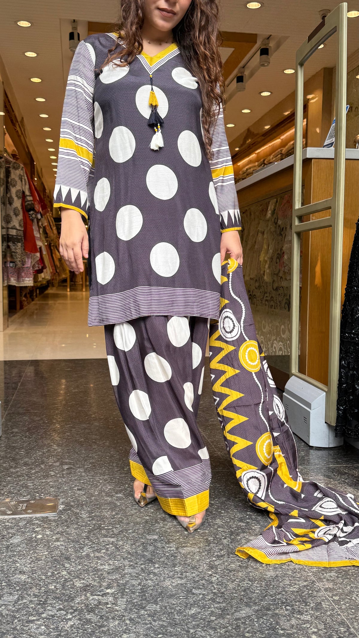 Women's Muslin Polka Dot Suit with Farshi Salwar | Stylish Ethnic Suit Set