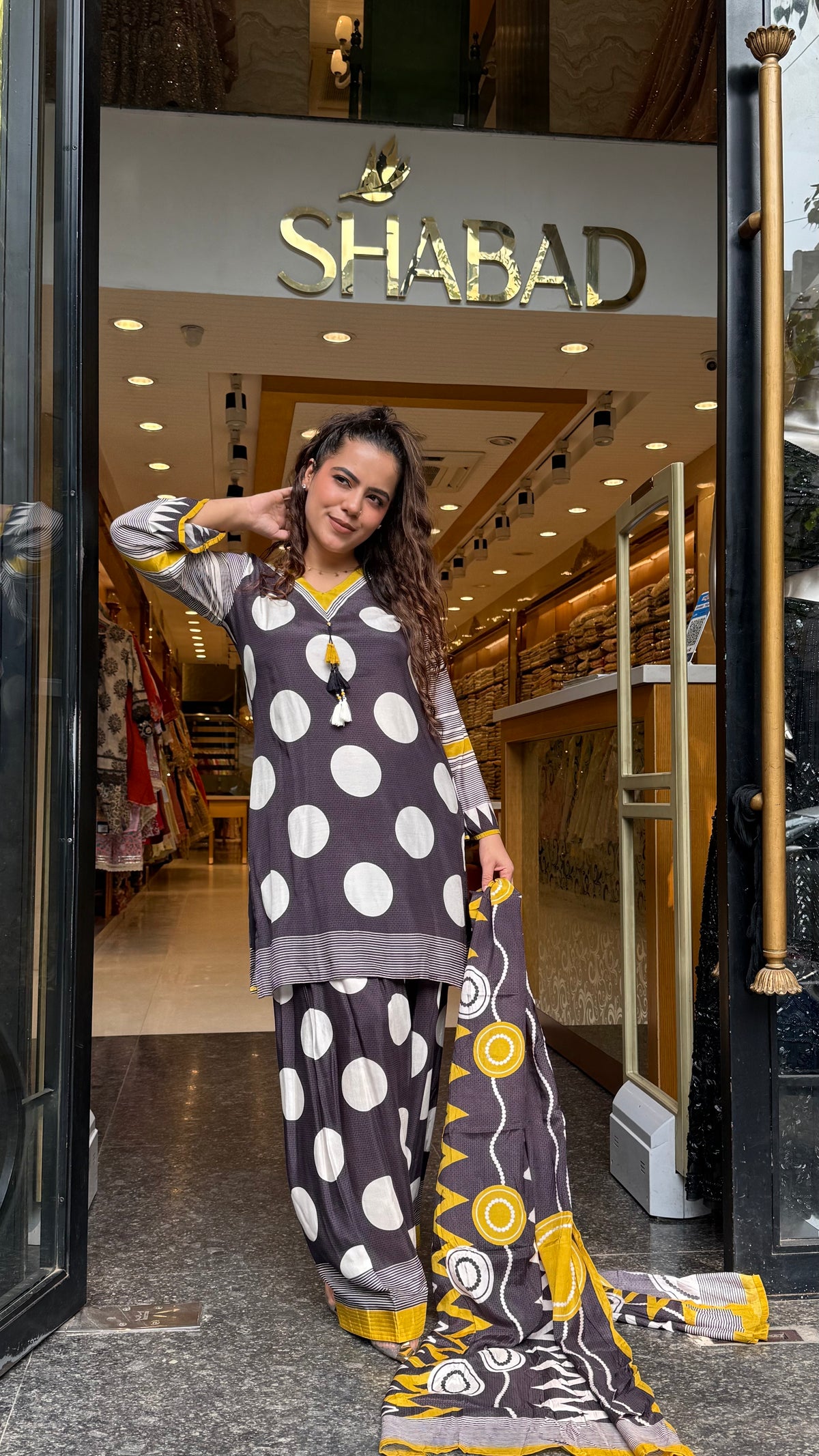 Women's Muslin Polka Dot Suit with Farshi Salwar | Stylish Ethnic Suit Set