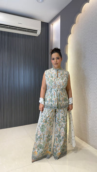 Thread embroidery work with sequin detailing