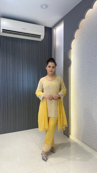 Women’s Luxury Suit Set with Beads Work & Holographic Sequin Detailing