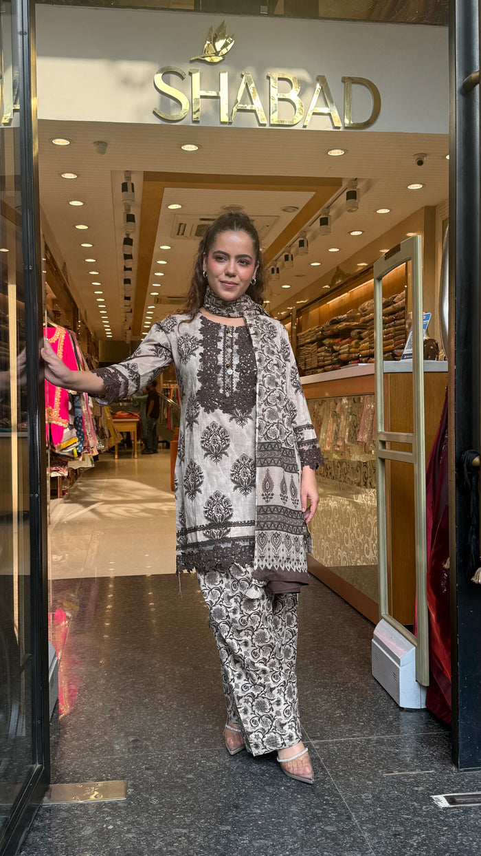 Women's Cotton Batik Print Suit with Lace Work