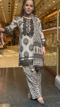 Women's Cotton Batik Print Suit with Lace Work