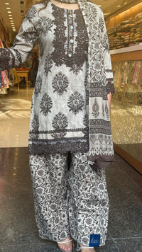 Women's Cotton Batik Print Suit with Lace Work