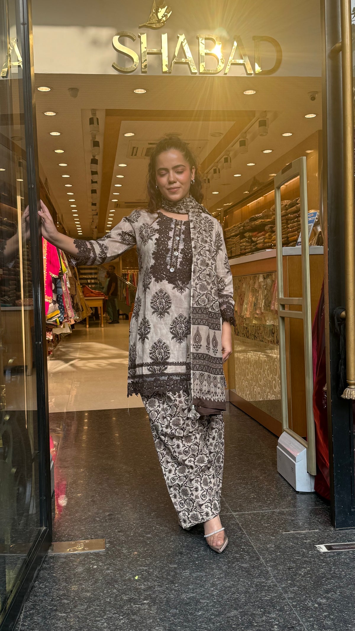 Women's Cotton Batik Print Suit with Lace Work