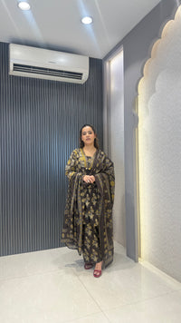 Women’s Ajrak Print Cotton Suit Set | Elegant Traditional Ethnic Wear