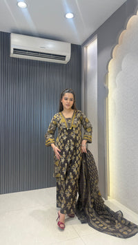 Women’s Ajrak Print Cotton Suit Set | Elegant Traditional Ethnic Wear