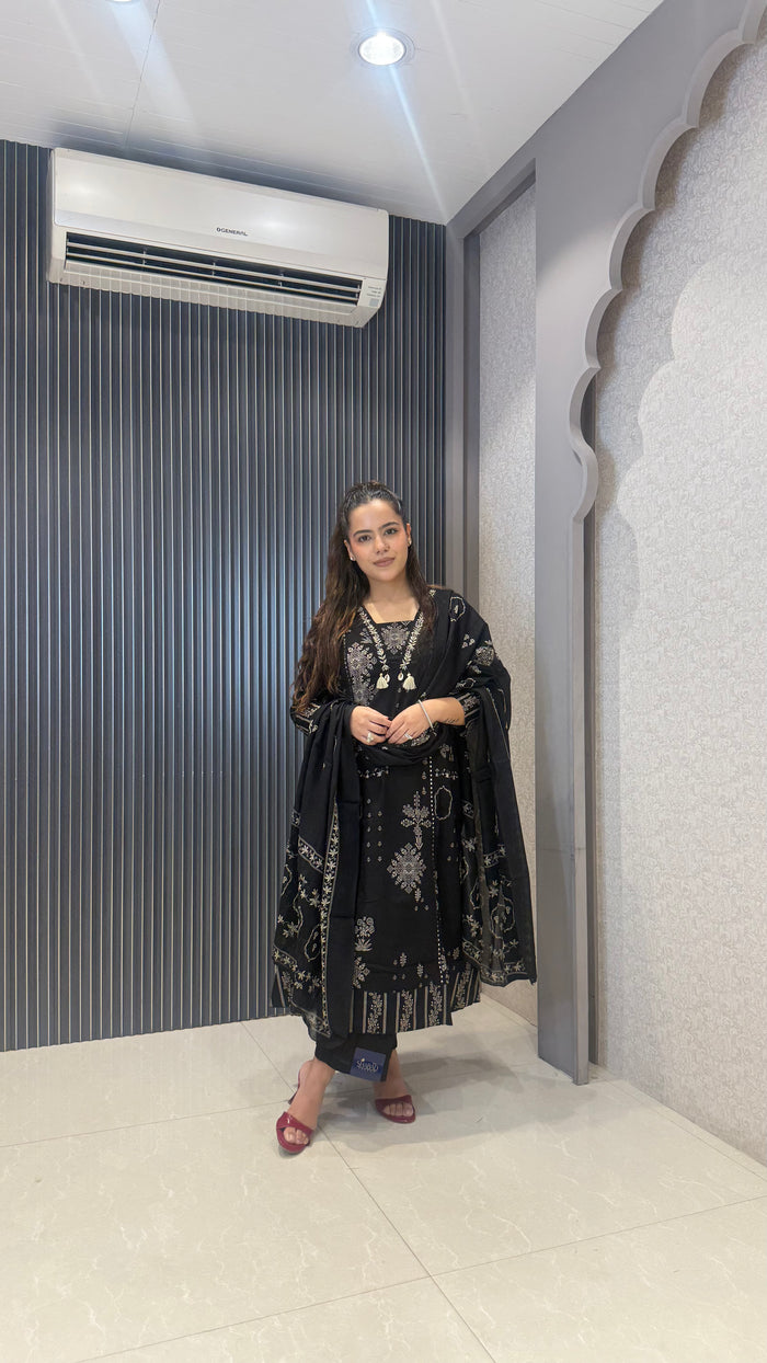 Women’s Printed Cotton Block Print Suit Set | Elegant Ethnic Wear