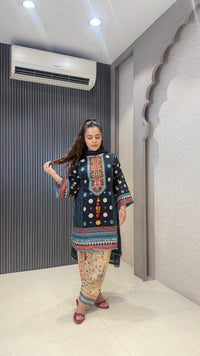 Women’s Multi Color Polka Dot Printed Suit with Handwork Neckline