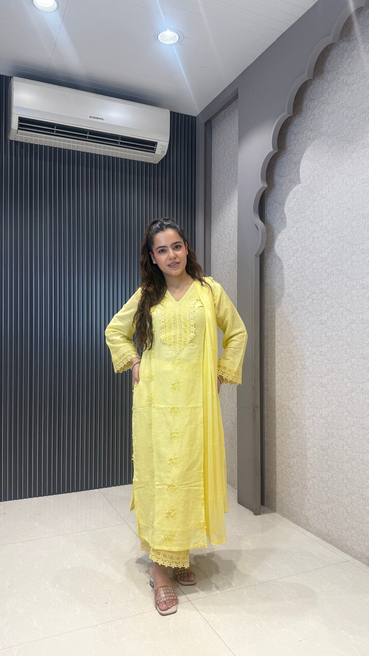 Mul chanderi suit with lace work