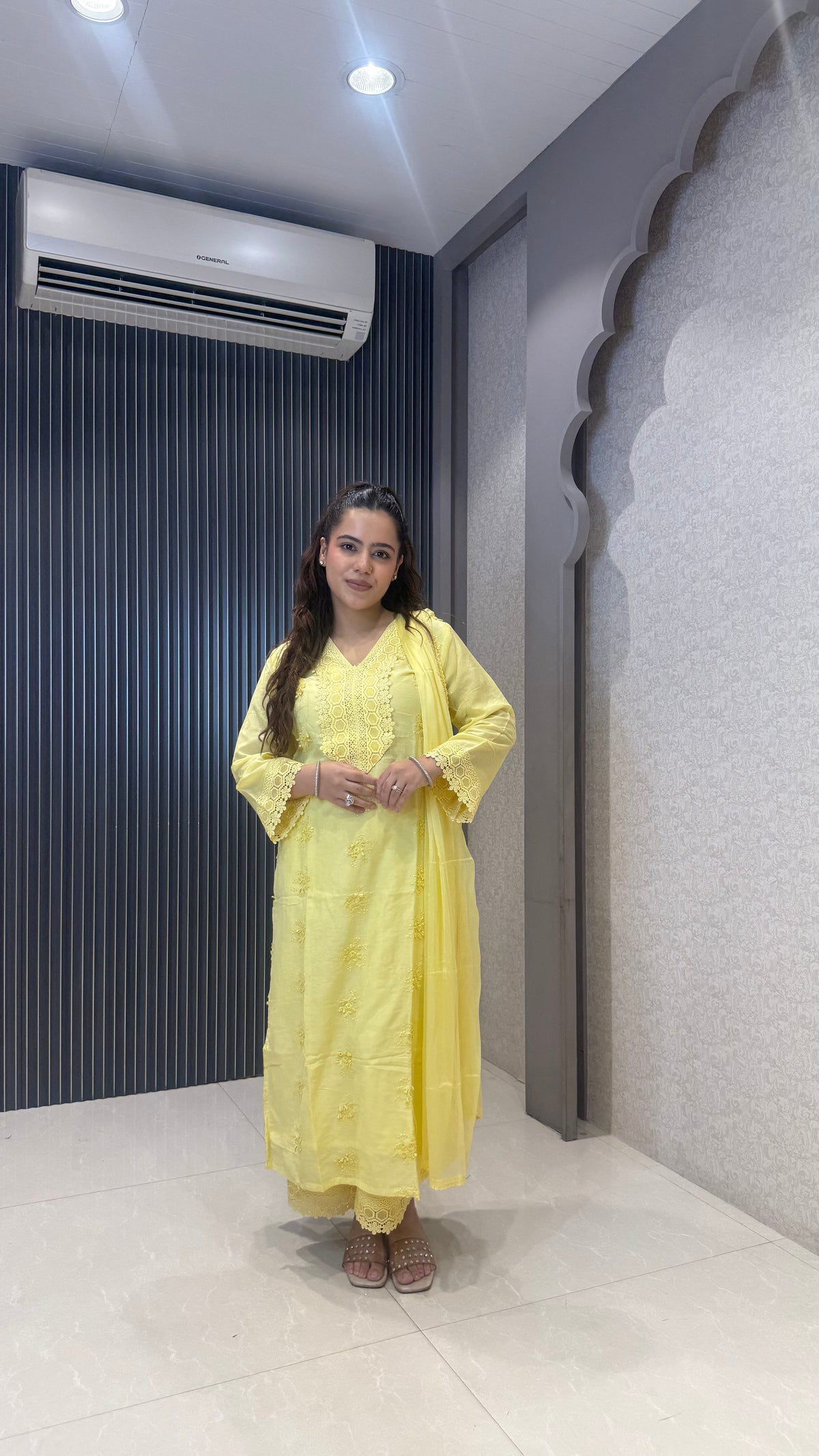 Mul chanderi suit with lace work