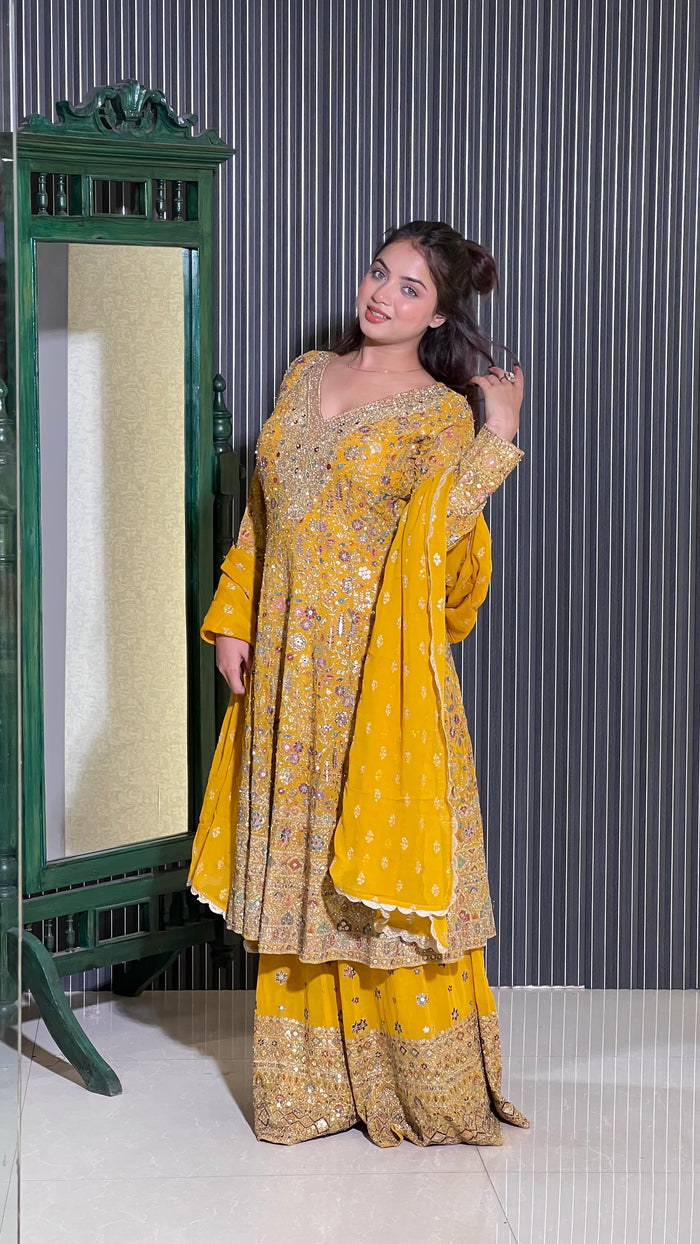 Elegant Georgette Suit with Intricate Zari Embroidery